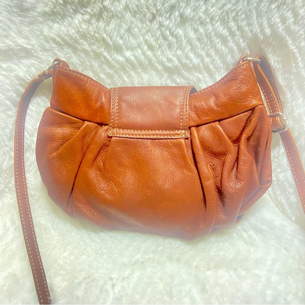 Elegant Genuine Leather Crossbody Bag - Picture 5 of 13